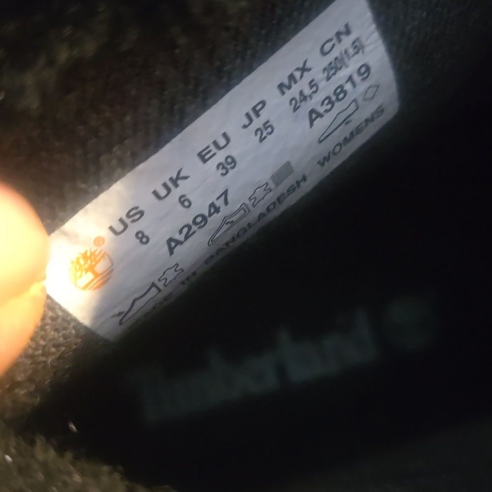 Timberland Boots - Picture 5 of 5